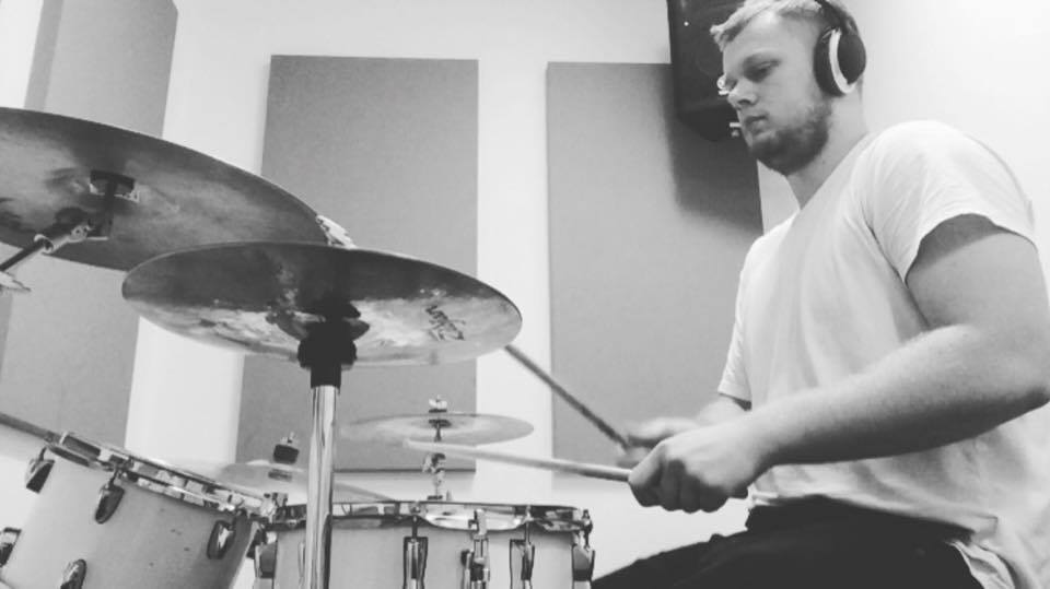 Efficient Lessons Drum Kit